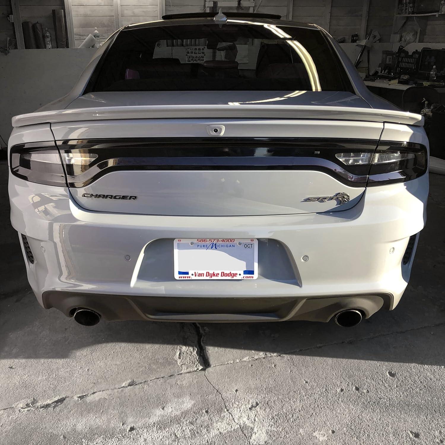 Vinilo para Faros VViViD Humo Oscuro 30.48x60.96 cm 2 Rollos