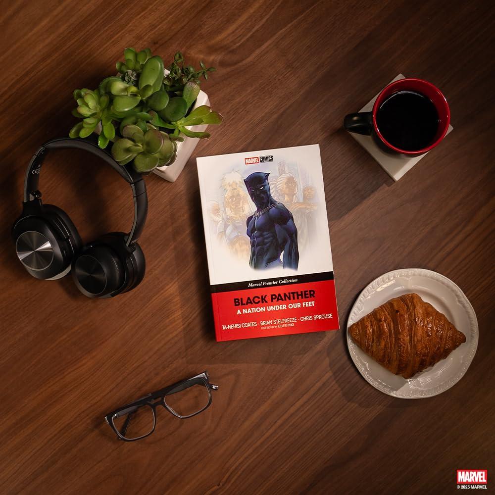 Black Panther: A Nation Under Our Feet [Marvel Premier Collection]