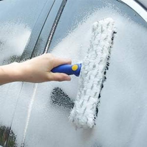 Kit de Limpieza de Ventanas ITTAHO con Mango Extensible 134.62 cm