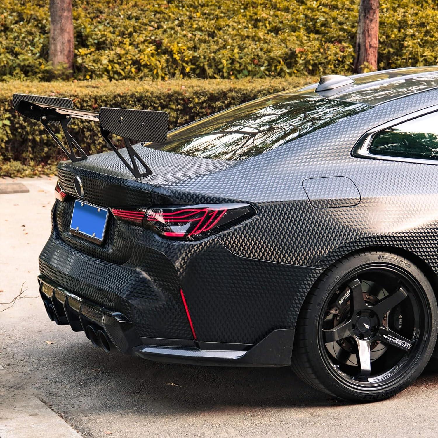 Vinilo de fibra de carbono triangular VViViD 0.3m x 1.5m