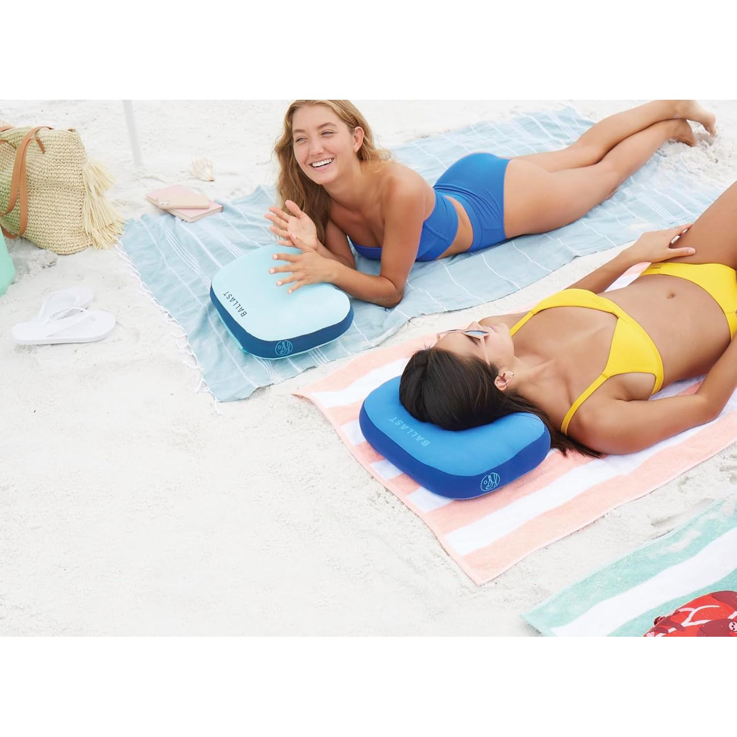 Almohada de Playa Ballast Azul Océano - Inflable y Resistente