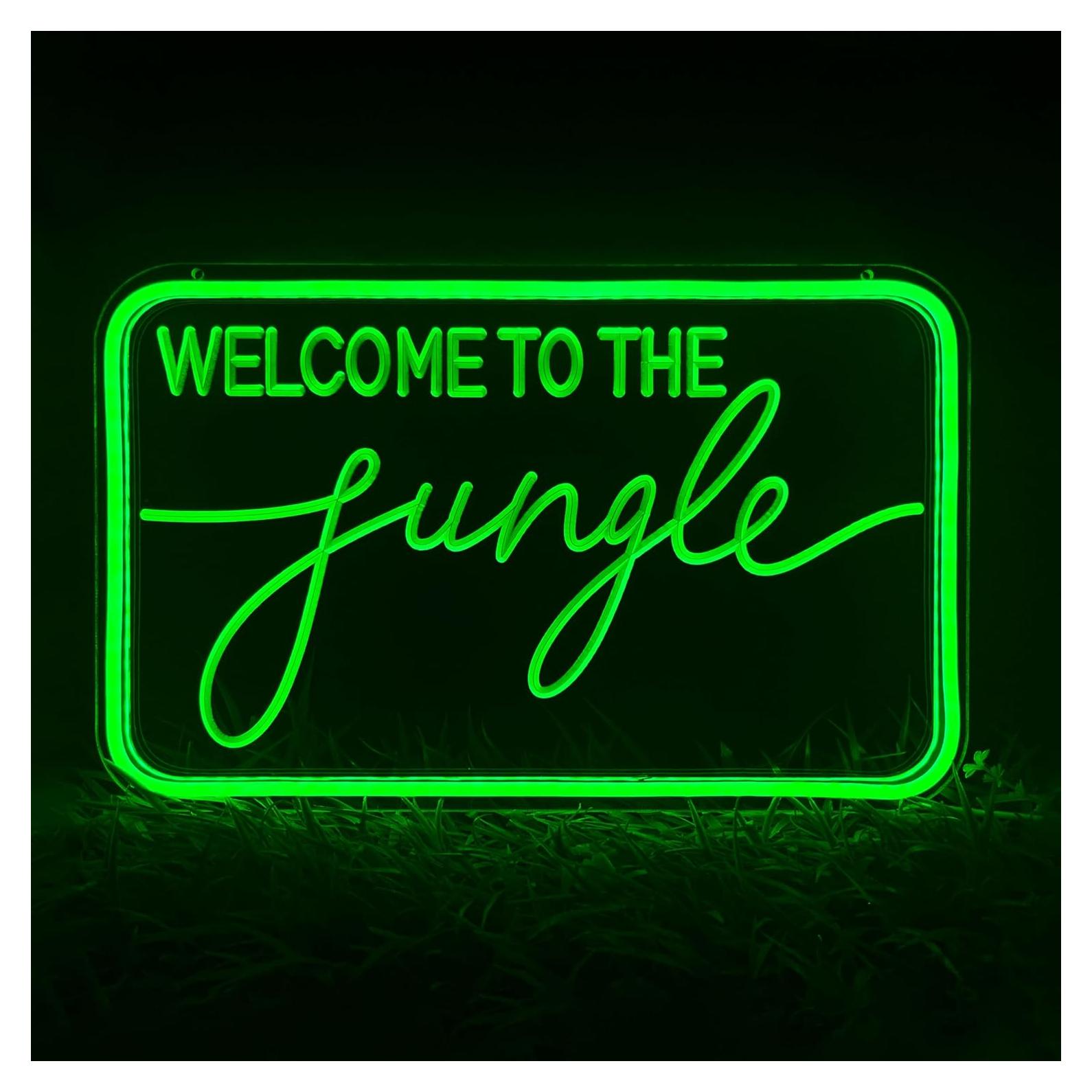 Letrero de Neón LED Bienvenido a la Selva 40.6x25.4cm