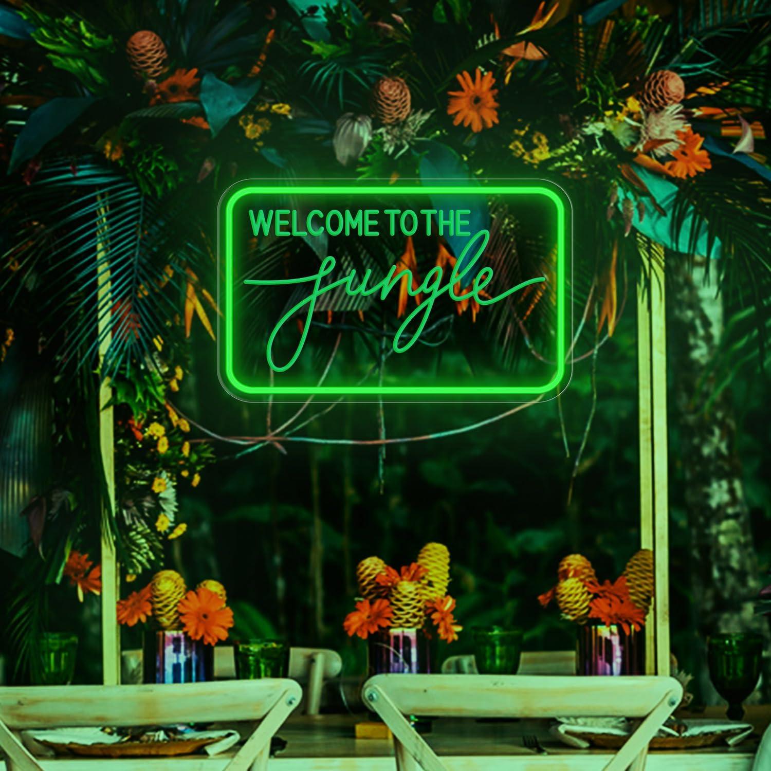 Letrero de Neón LED Bienvenido a la Selva 40.6x25.4cm