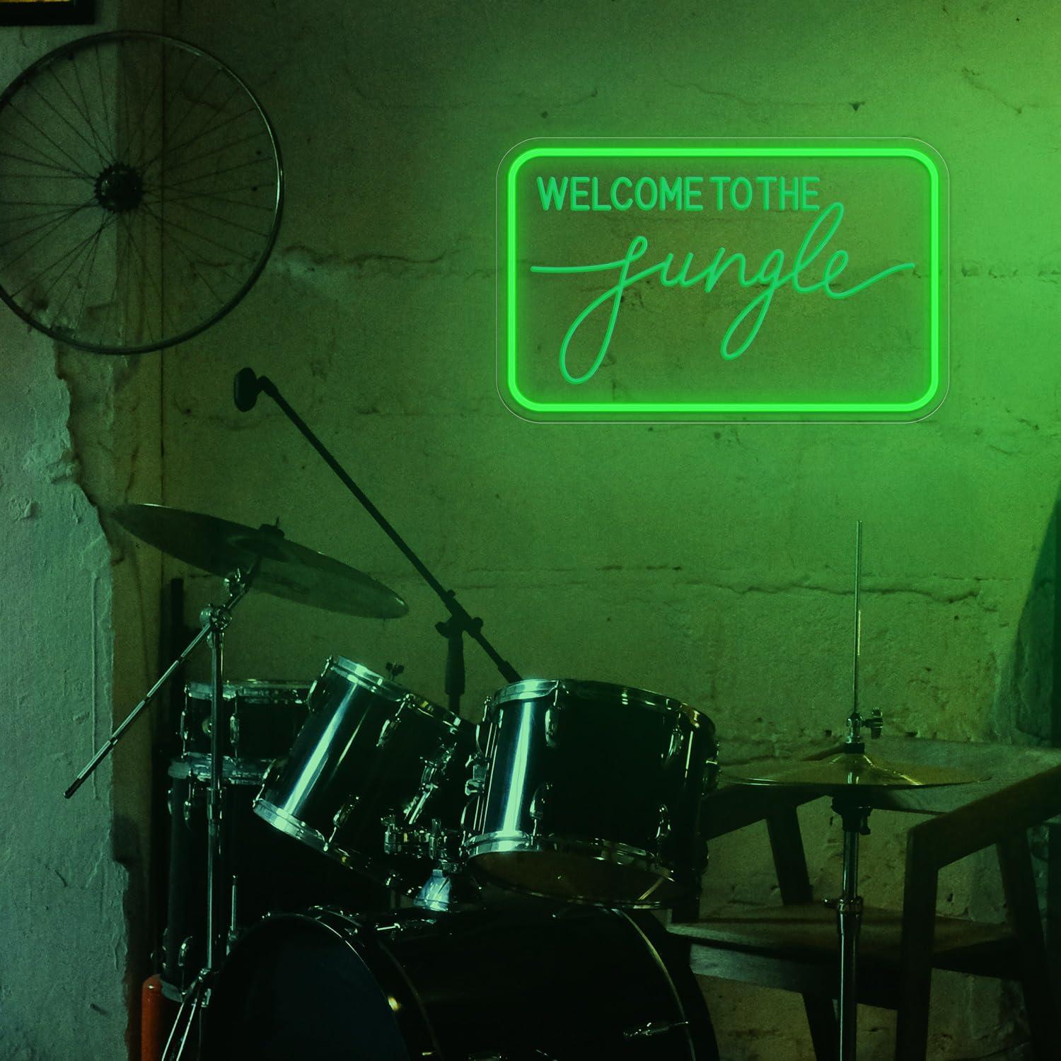 Letrero de Neón LED Bienvenido a la Selva 40.6x25.4cm