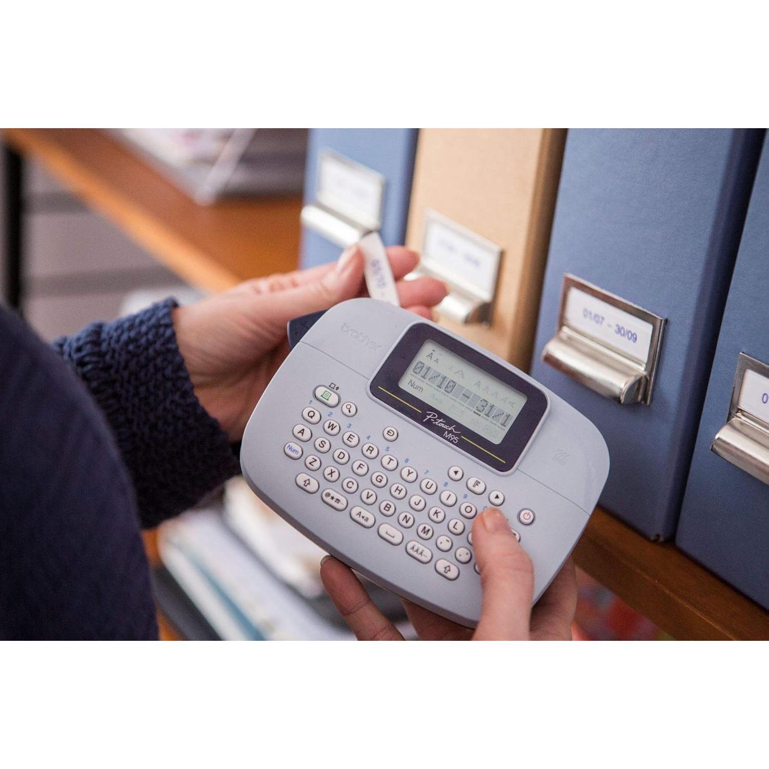 Impresora de Etiquetas Brother PT-M95 Portátil 12mm