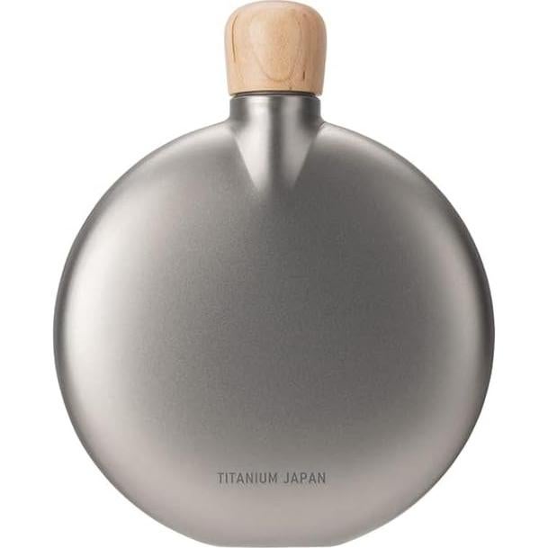 Frasco de Titanio Snow Peak 5 Onzas 150 ml con Tapa de Madera
