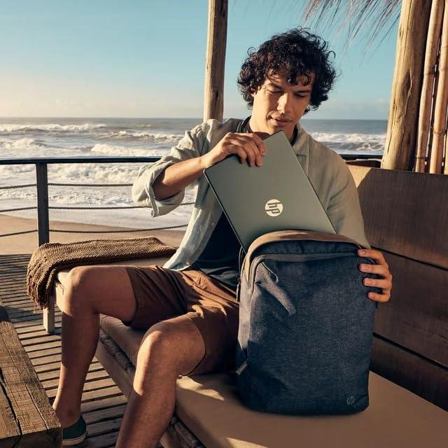 Laptop HP 17.3" FHD Antirreflejo Ryzen 7 64GB RAM 2TB SSD