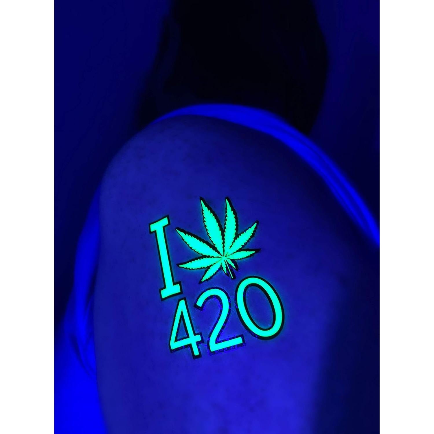 Tatuajes Temporales de Luz Negra d'IRIS Studio - Alienígenas