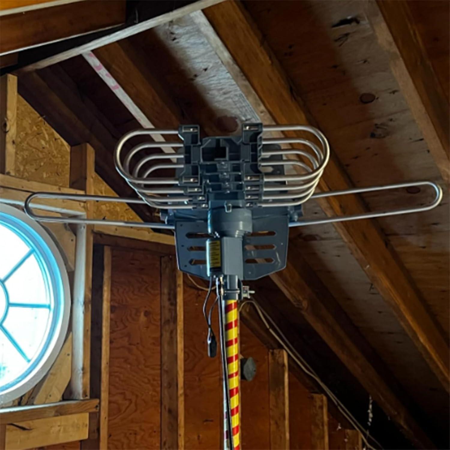 Antena de TV Exterior Amplificada Genérico BG2608 4K 1080P