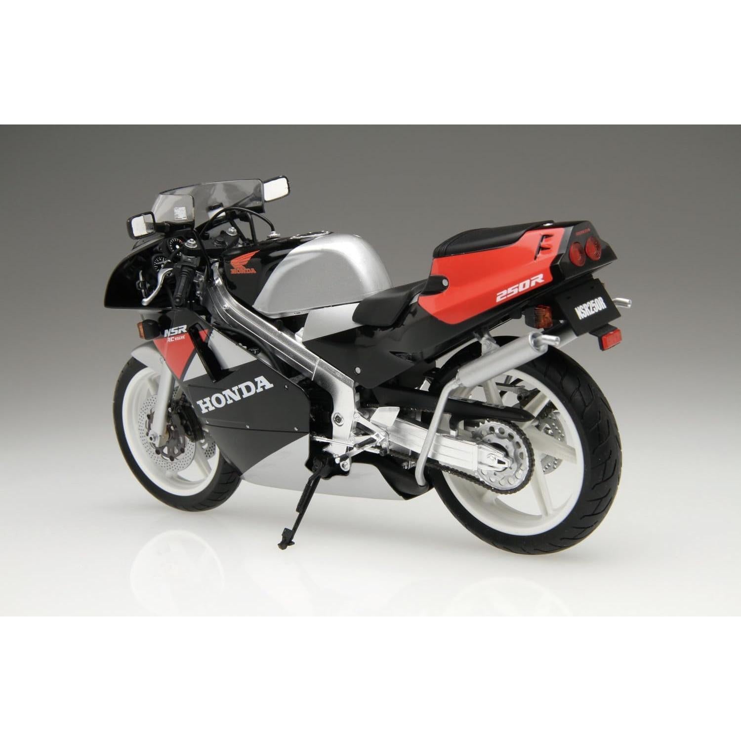 Aoshima Kit Modelo Honda MC18 NSR250R 1989 a Escala 1:12