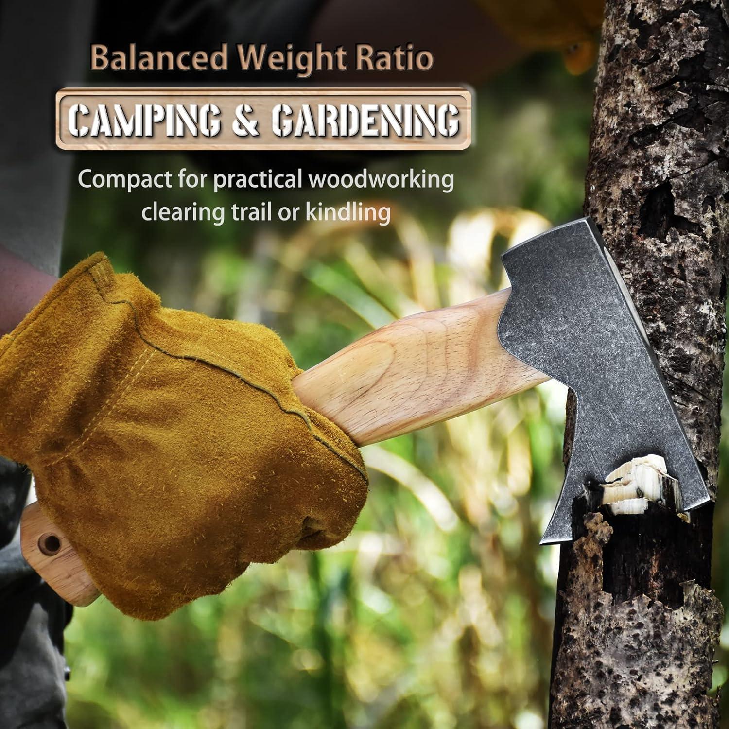 Hacha NedFoss 27.4 cm con funda de cuero y mango de roble