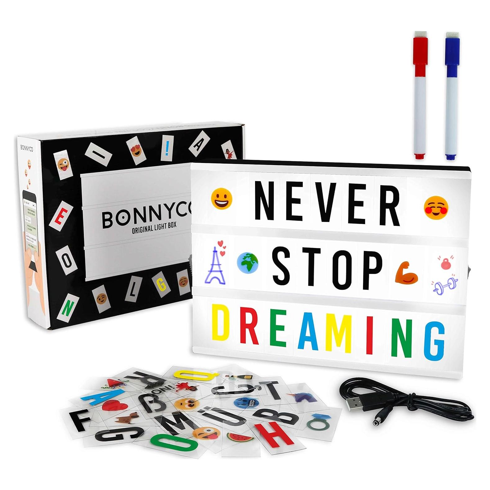 Caja de Luz Led Marquee BONNYCO 22x30 cm con 400 Letras