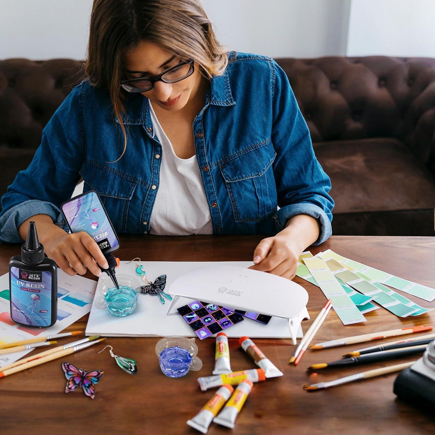 Luz UV Portátil LET'S RESIN 24.1x14x2.5cm para Resina