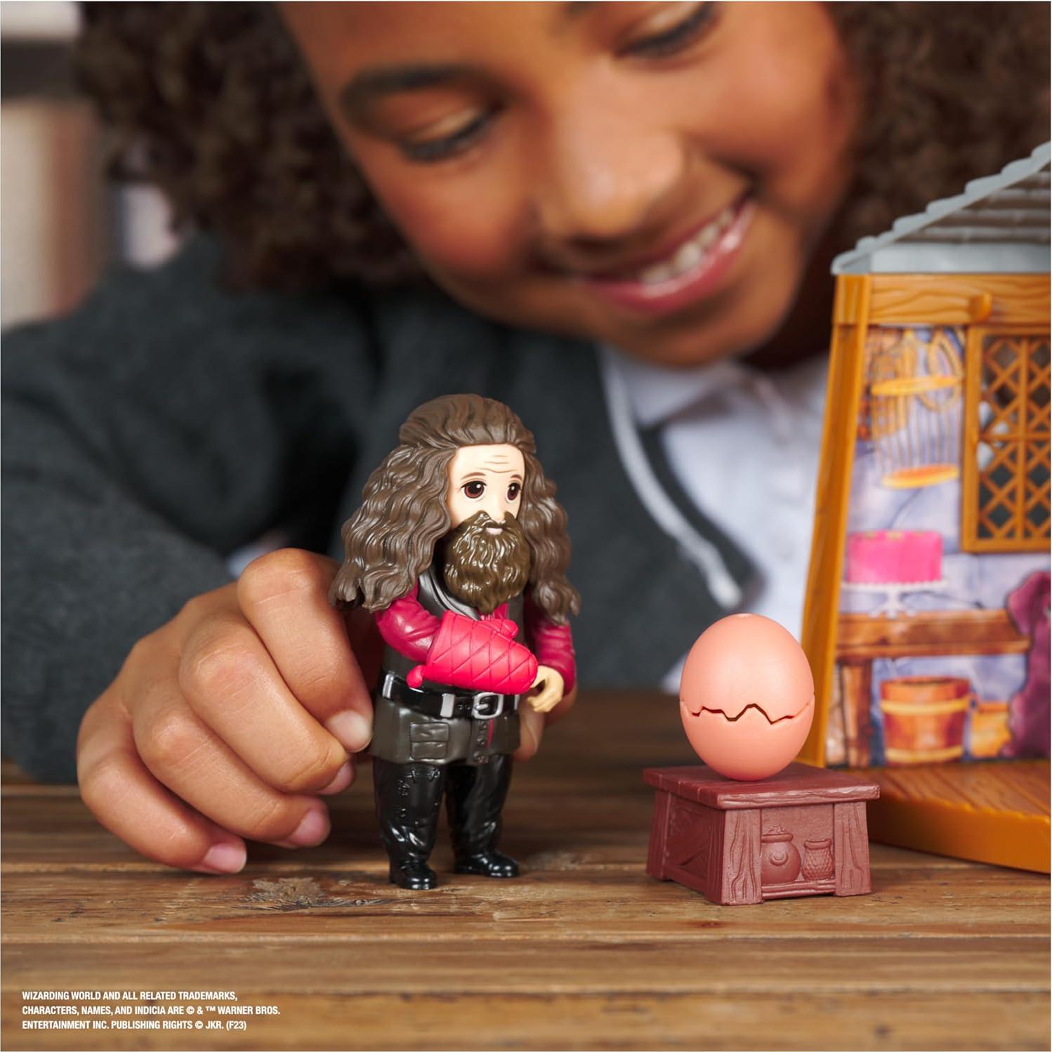 Set de Juego Cabaña de Hagrid Harry Potter con 2 Figuras