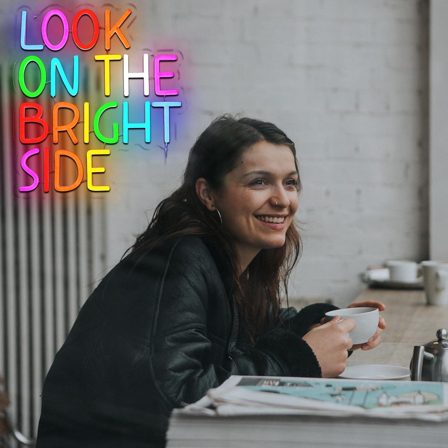 Letrero Neón LED Folkive 'Mira El Lado Brillante' 35.8x32 cm