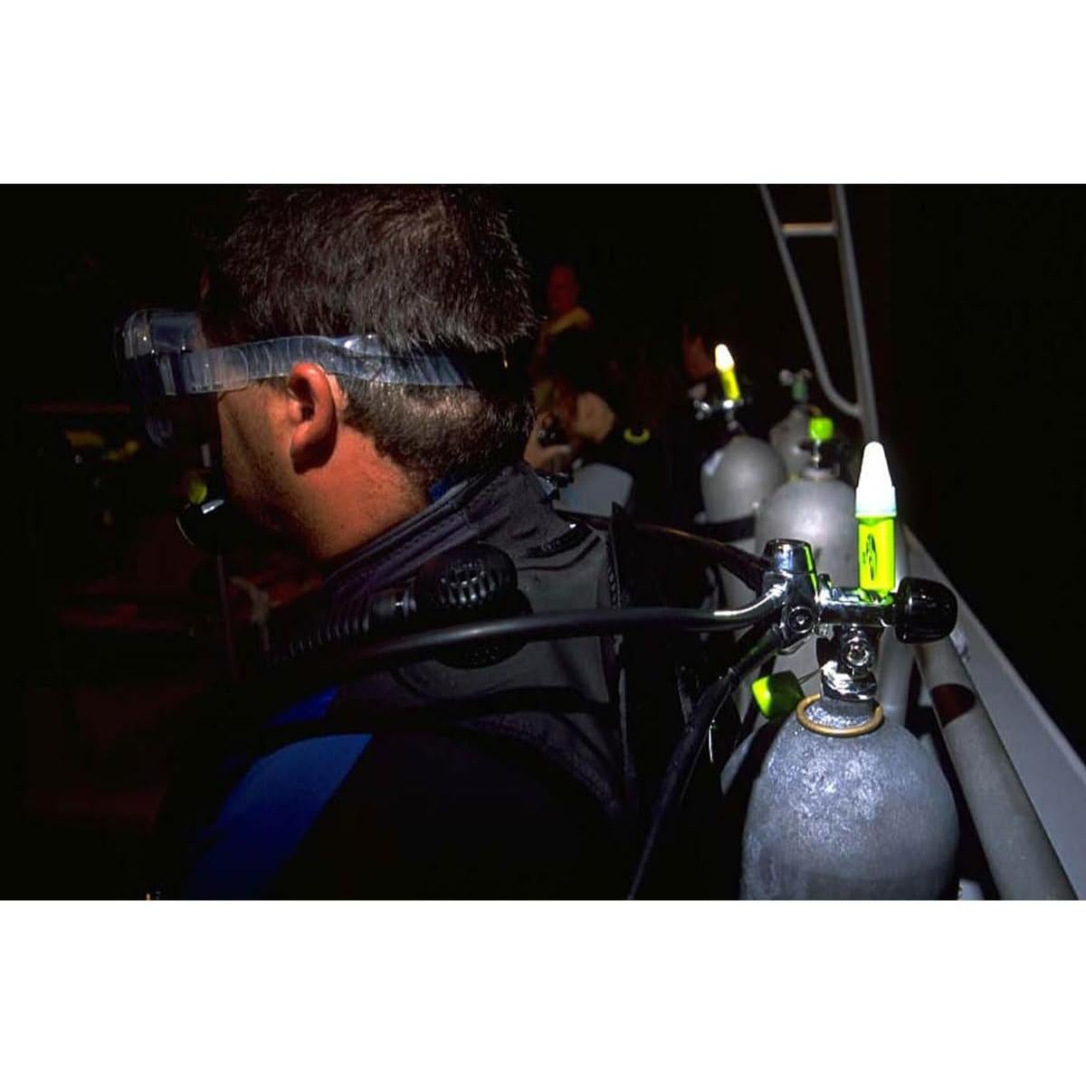 Luz de Campamento Princeton Tec Eco Flare Amarillo 500h