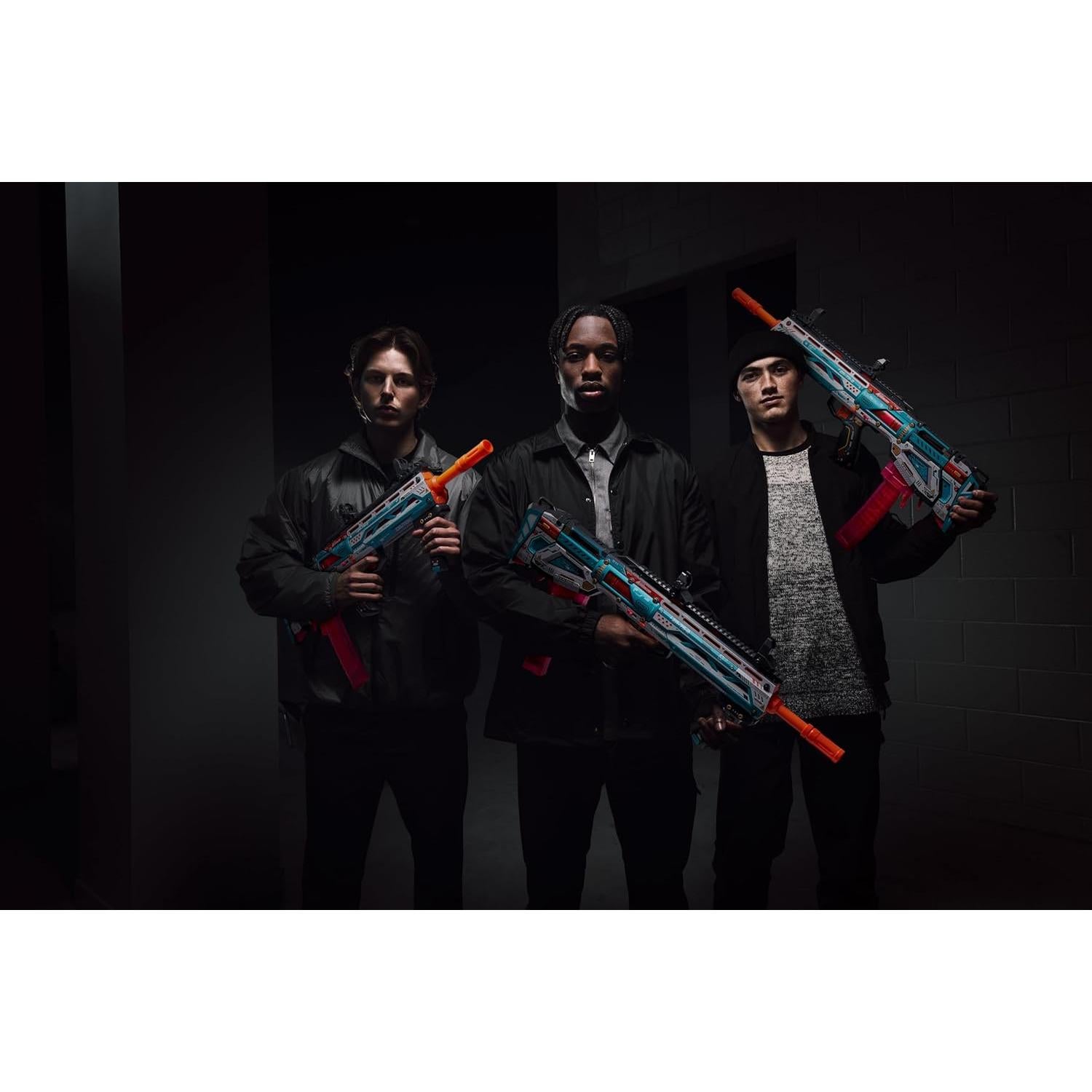 Blaster XShot Skins Pro 1 Anime Long Shot con 40 Dardos