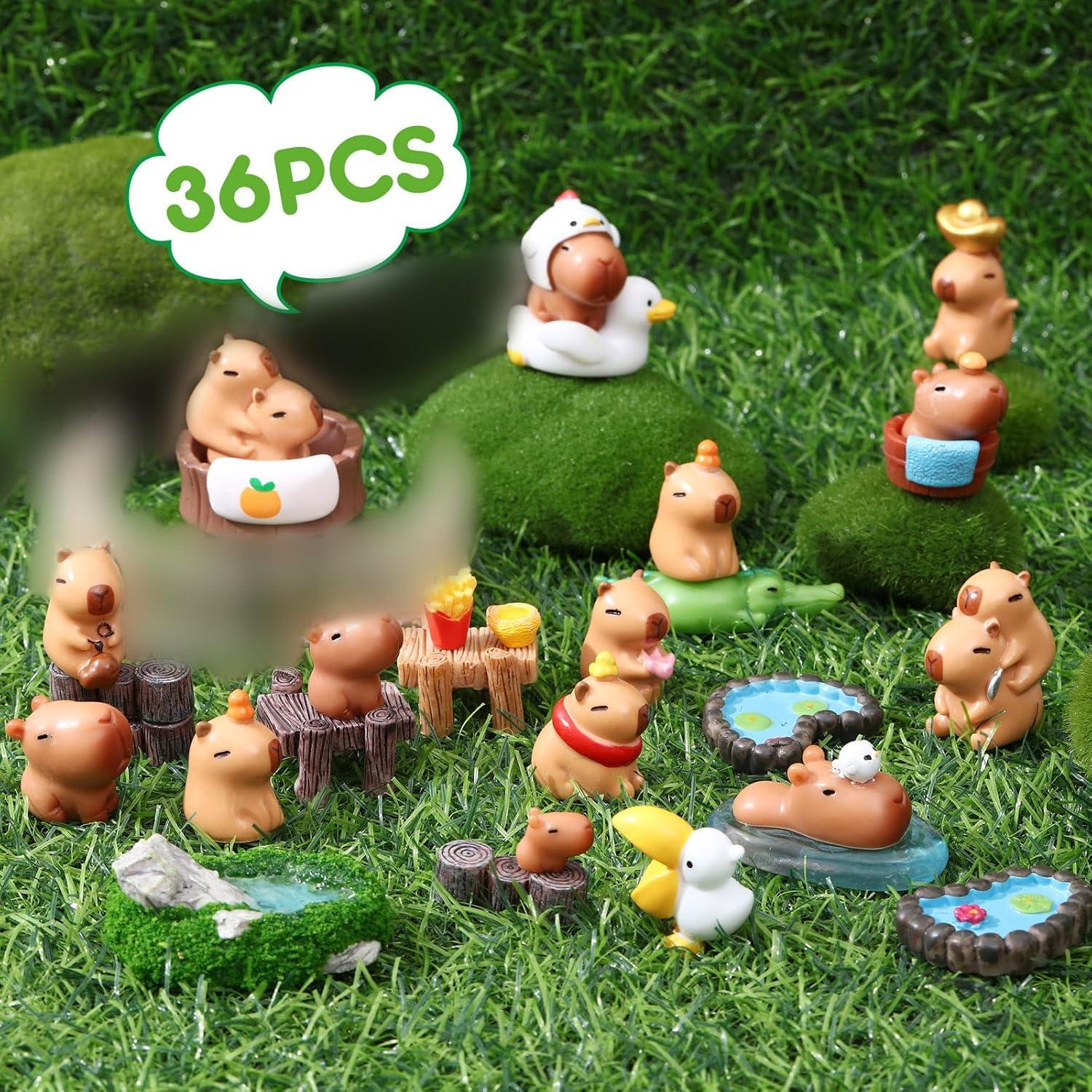 Set de Mini Figuras de Capibara Simgoing con Accesorios