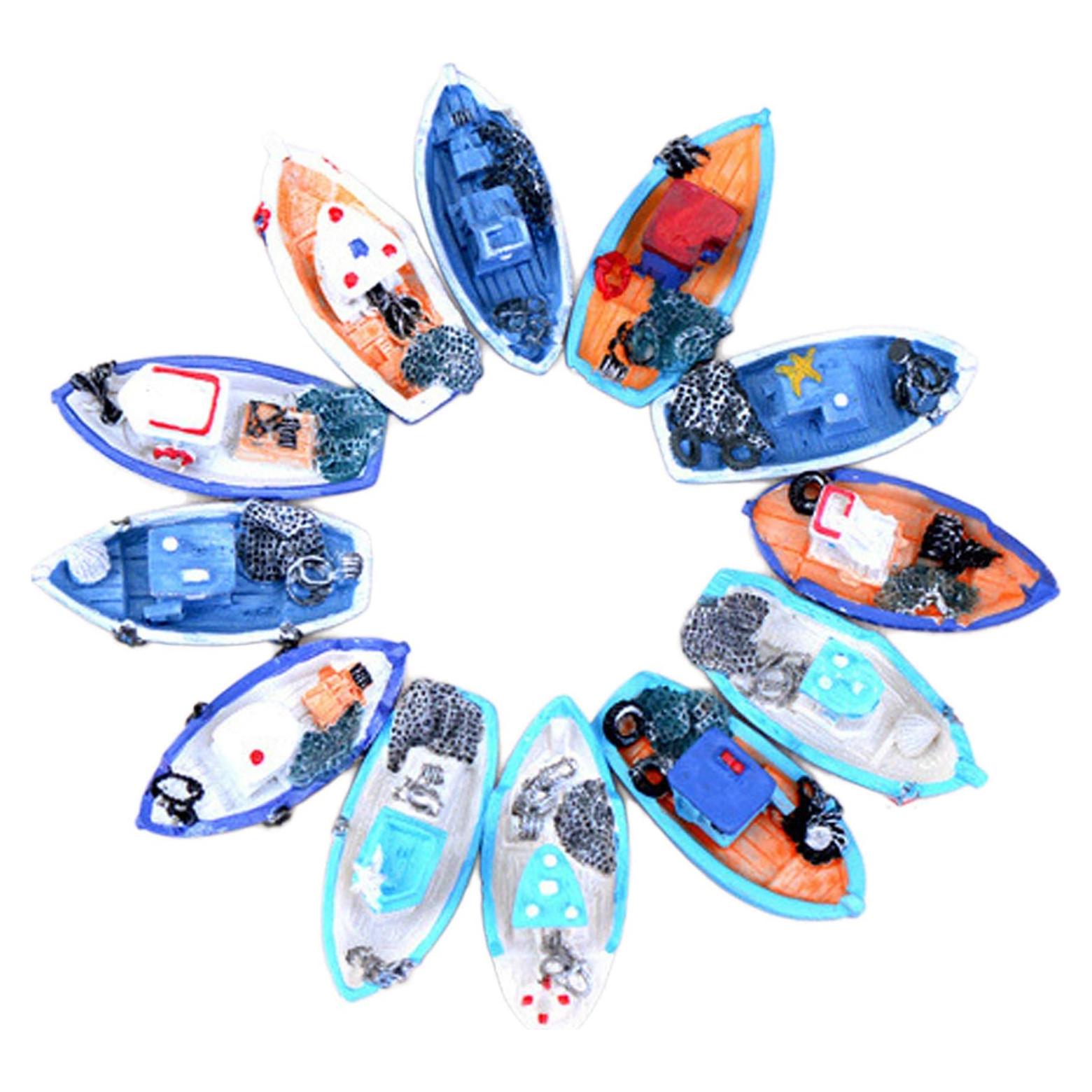 4 Barcos Miniatura Casa de Muñecas Mediterránea 5x3 cm