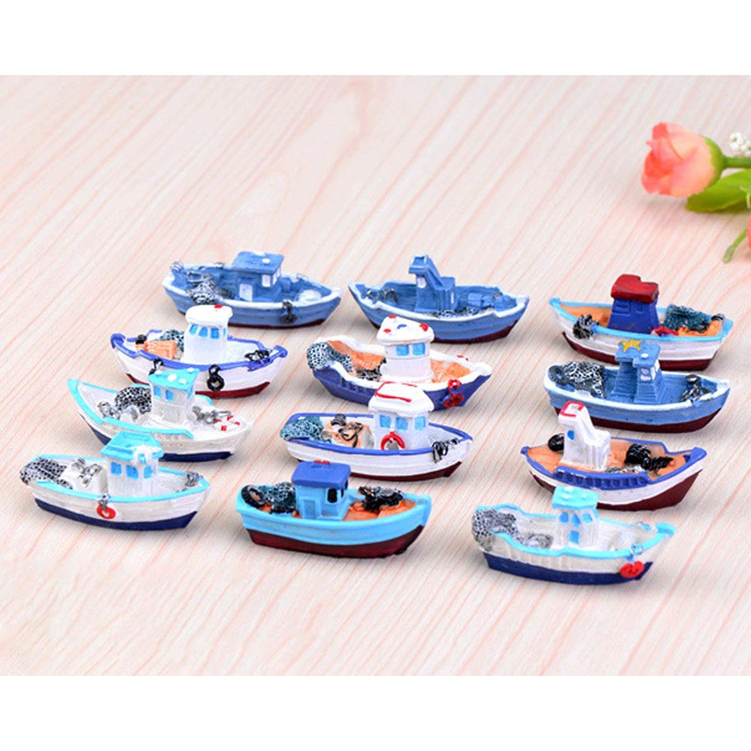 4 Barcos Miniatura Casa de Muñecas Mediterránea 5x3 cm