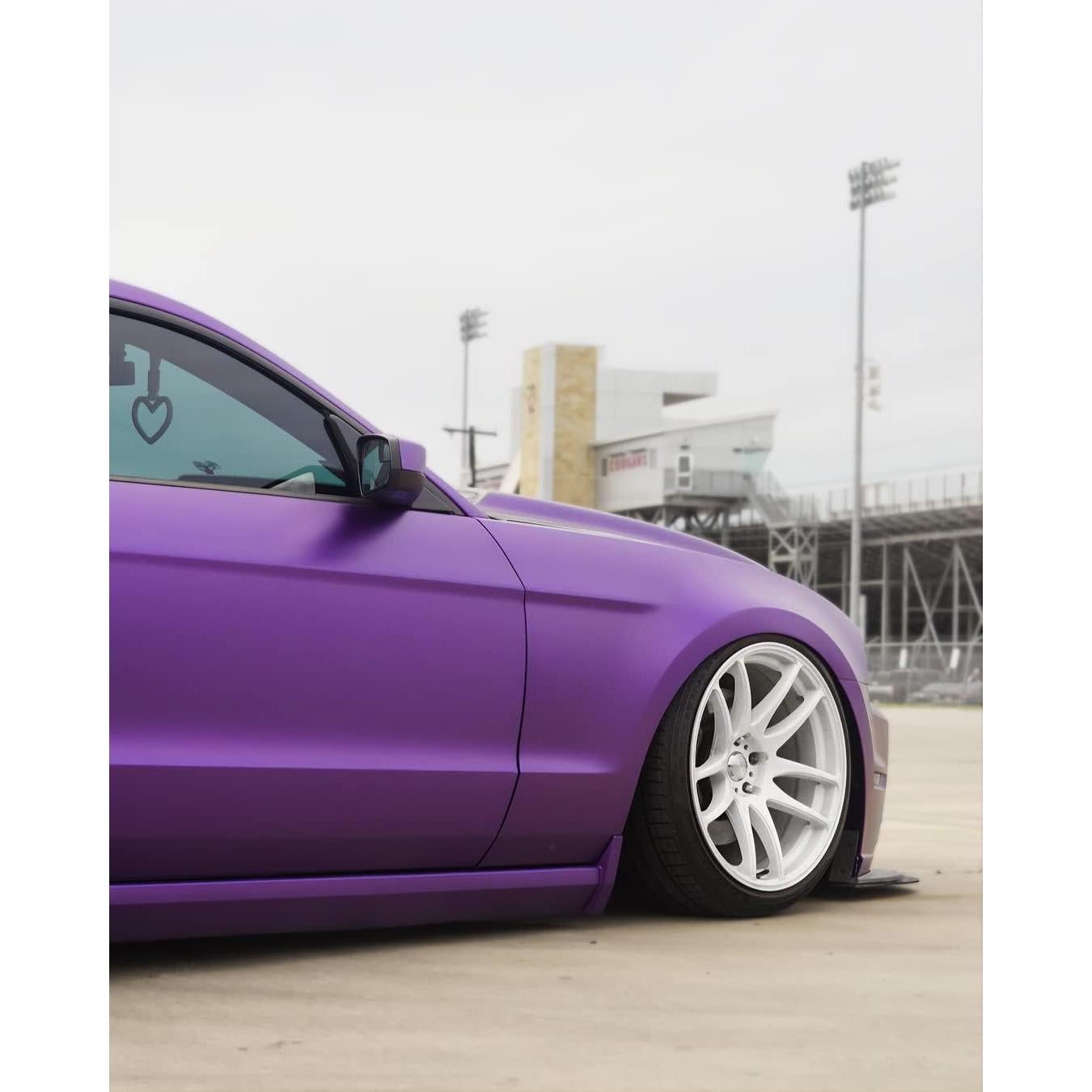 Vinilo Mate Metálico VViViD+ Púrpura Fantasma 0.46m x 1.52m