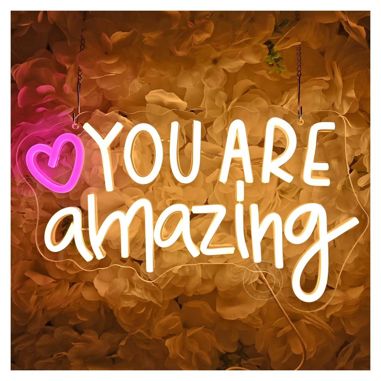 Letrero de Luz de Neón LED SYLHOME Corazón Eres Increíble 35.1x20.3cm