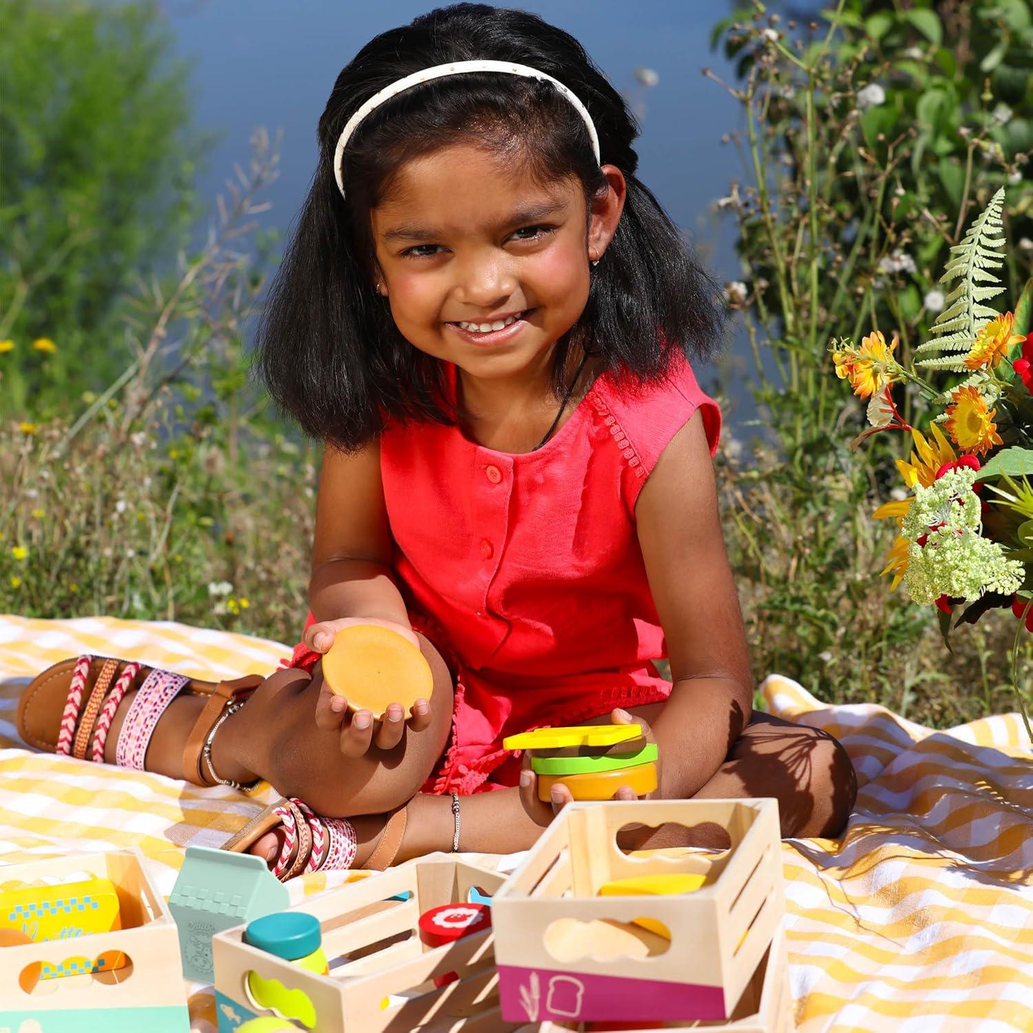 B. toys Juego de Comida de Madera 24 Piezas 3 Años+