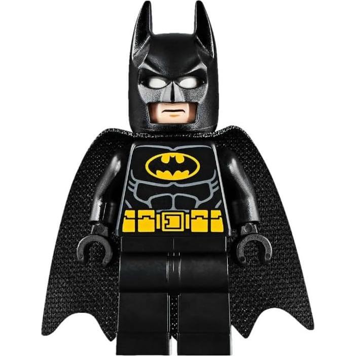 LEGO Super Heroes Batman Minifigura - Traje Negro y Bat-a-rang