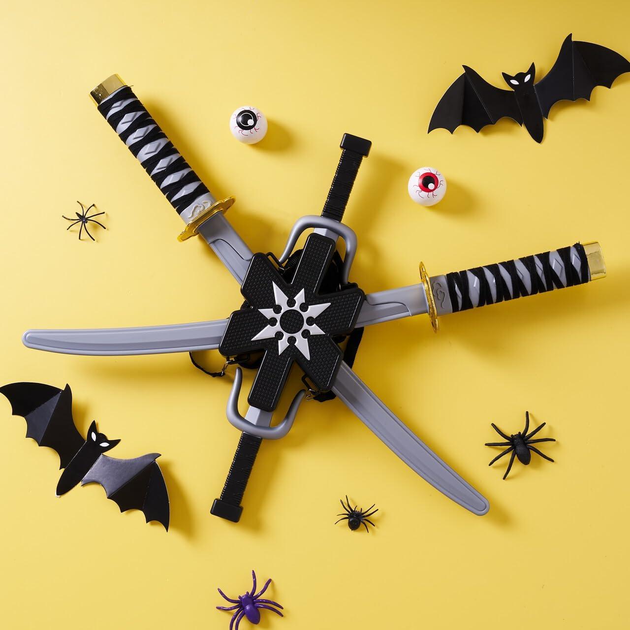 Conjunto de Armas Ninja Spooktacular con Mochila y Espadas