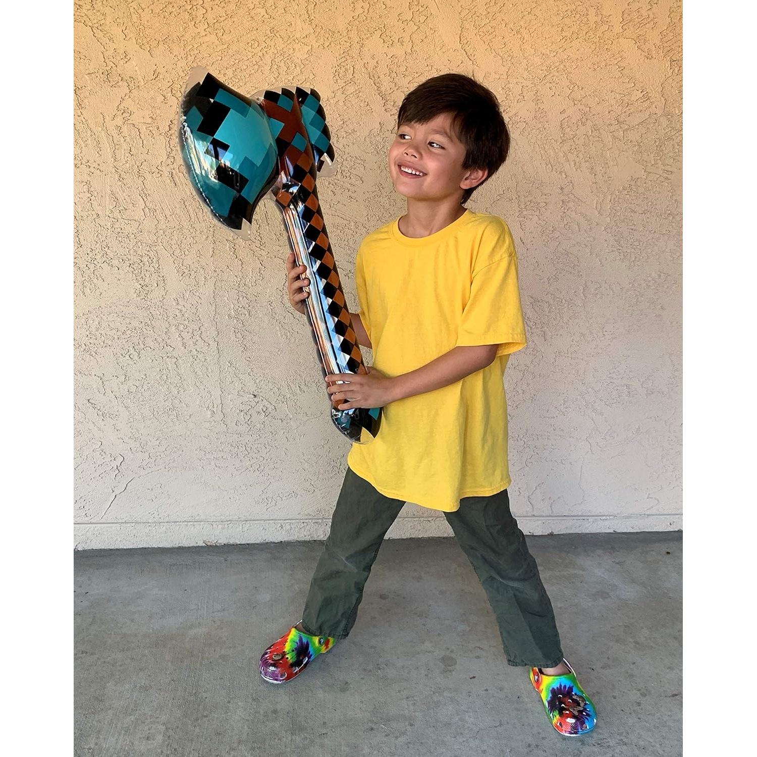 Hacha Inflable Jumbo Pixel - 8 Unidades - Fiestas y Disfraces