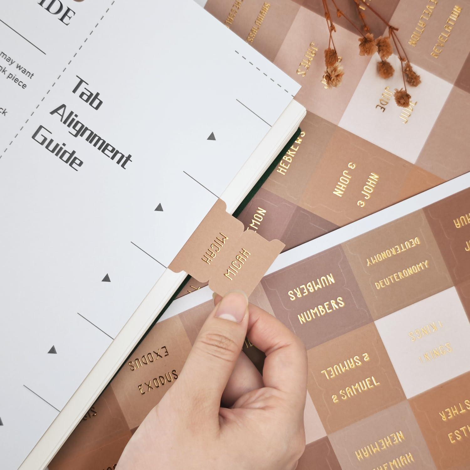 Etiquetas de Biblia Laminadas Uzriyl - 66 Piezas en Dorado