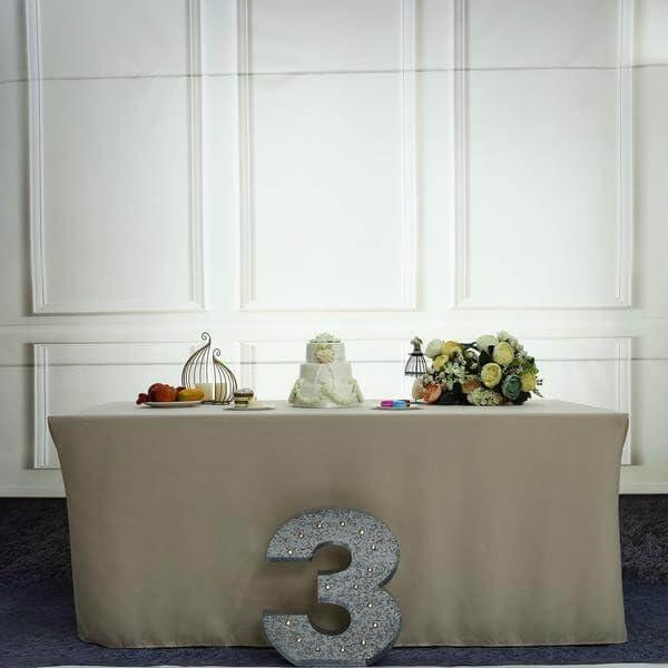 Número de Metal Vintage 2 Ft Efavormart con 16 LED Blancos