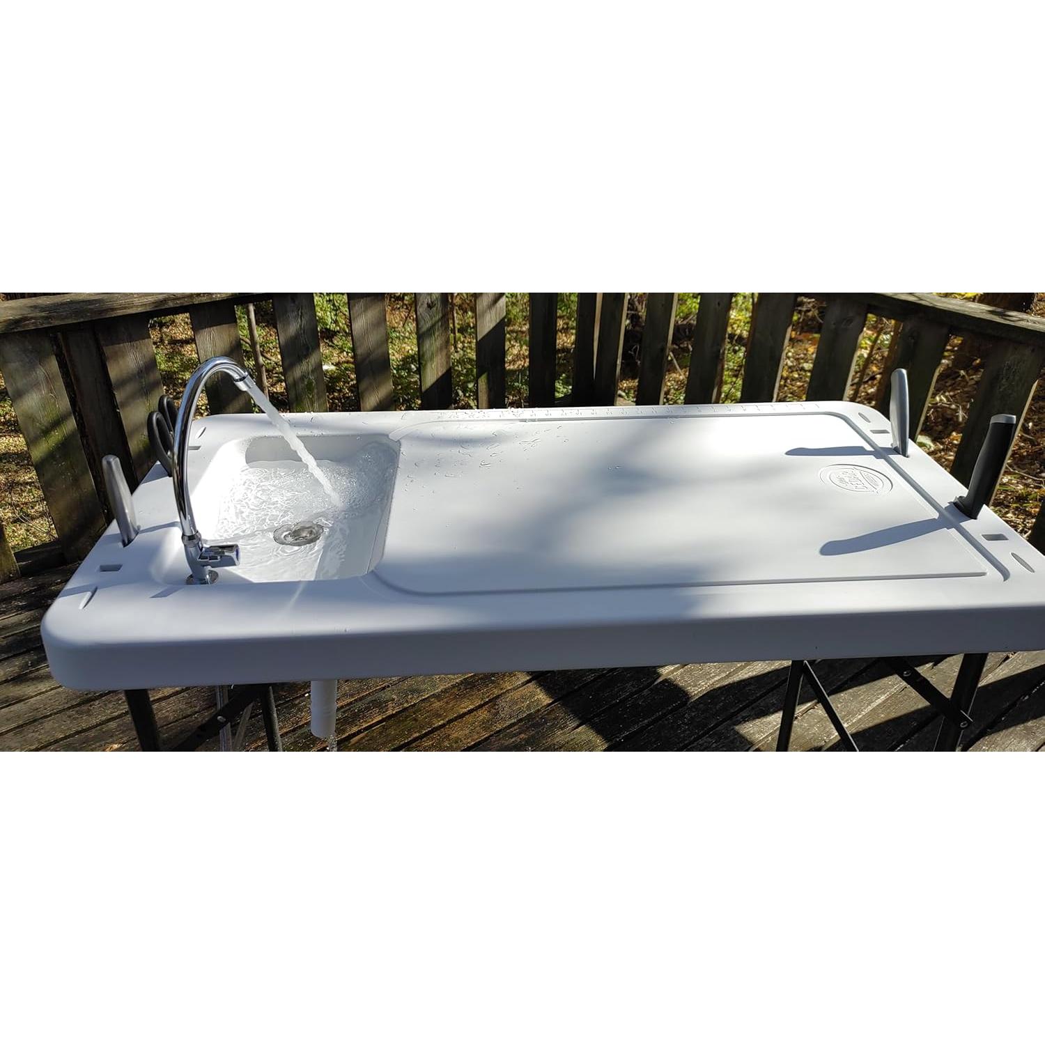 Mesa de Limpieza de Pescado Old Cedar Outfitters con Fregadero