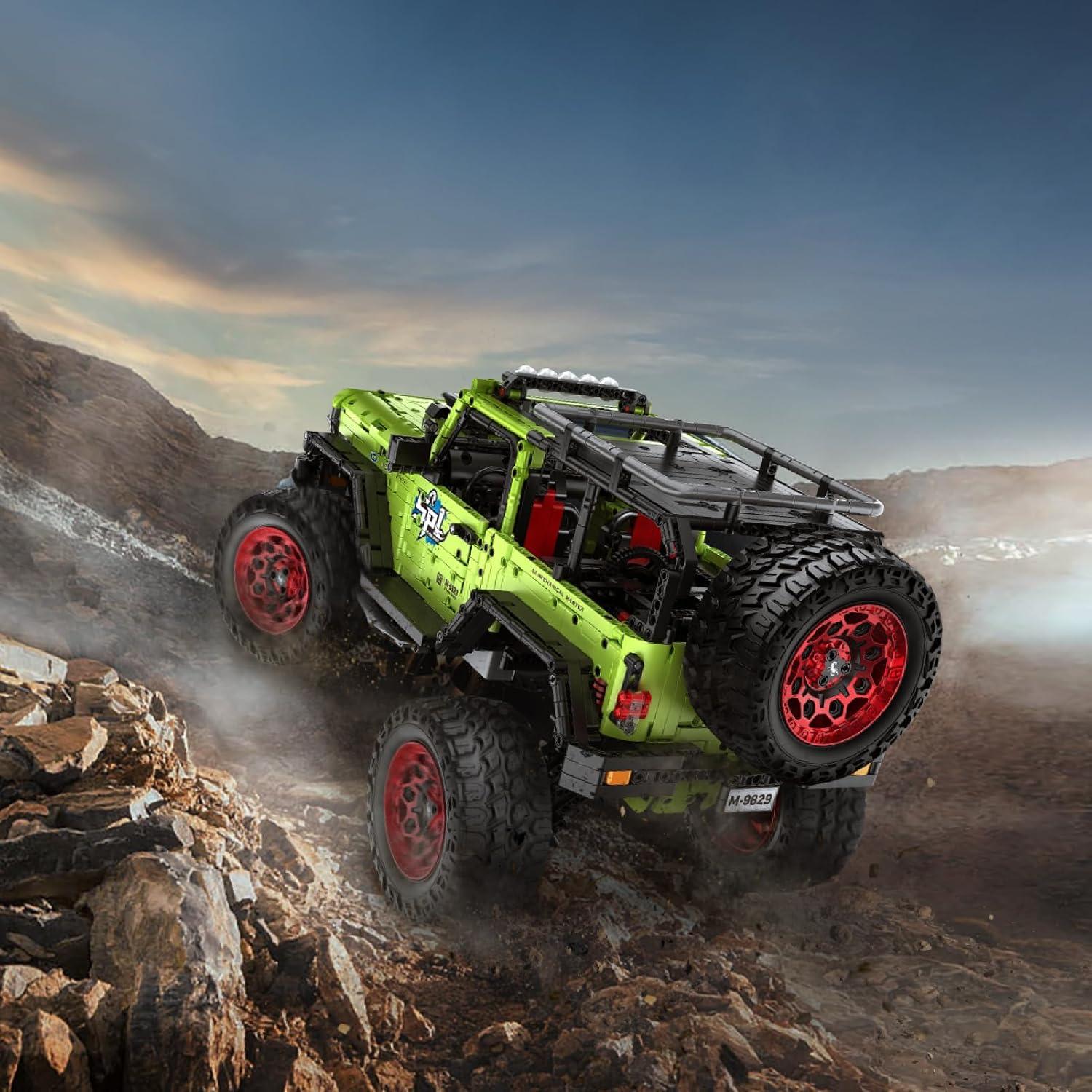 Remote Control Jeep Wrange 4x4 Building Kits, 1:6 Technique Motorized Off Road Pickup Set - with 4 Black Motors, All Terrain Design - STEM Engineering Gift for Adults & Teens (2121 PCS)