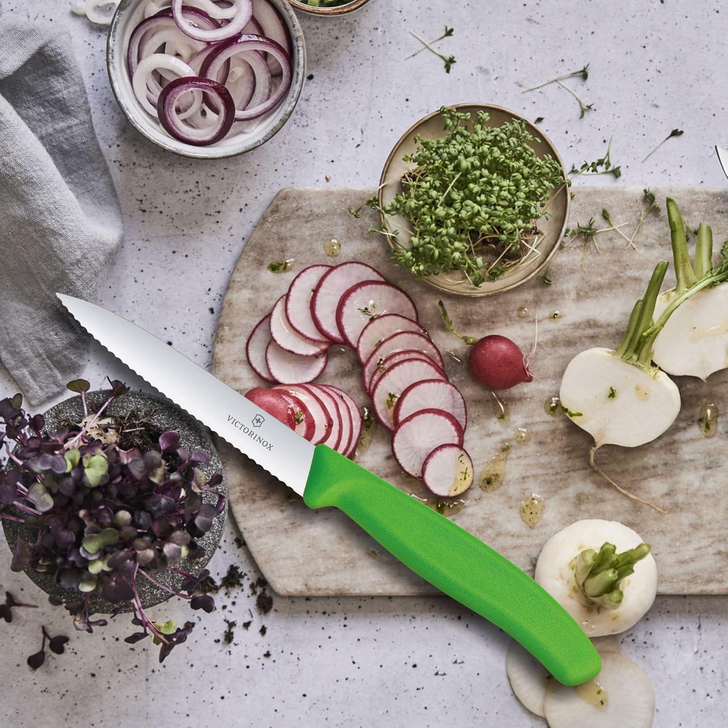 Cuchillo de Pelar Victorinox Swiss Classic 9.9 cm Verde Serrado