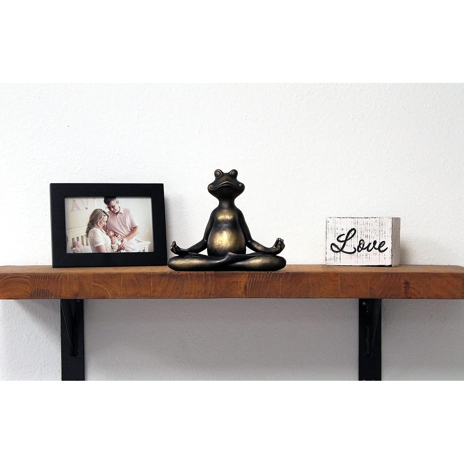 Estatua de Rana de Yoga de Resina Nature's Mark 17.8x7x15.2cm