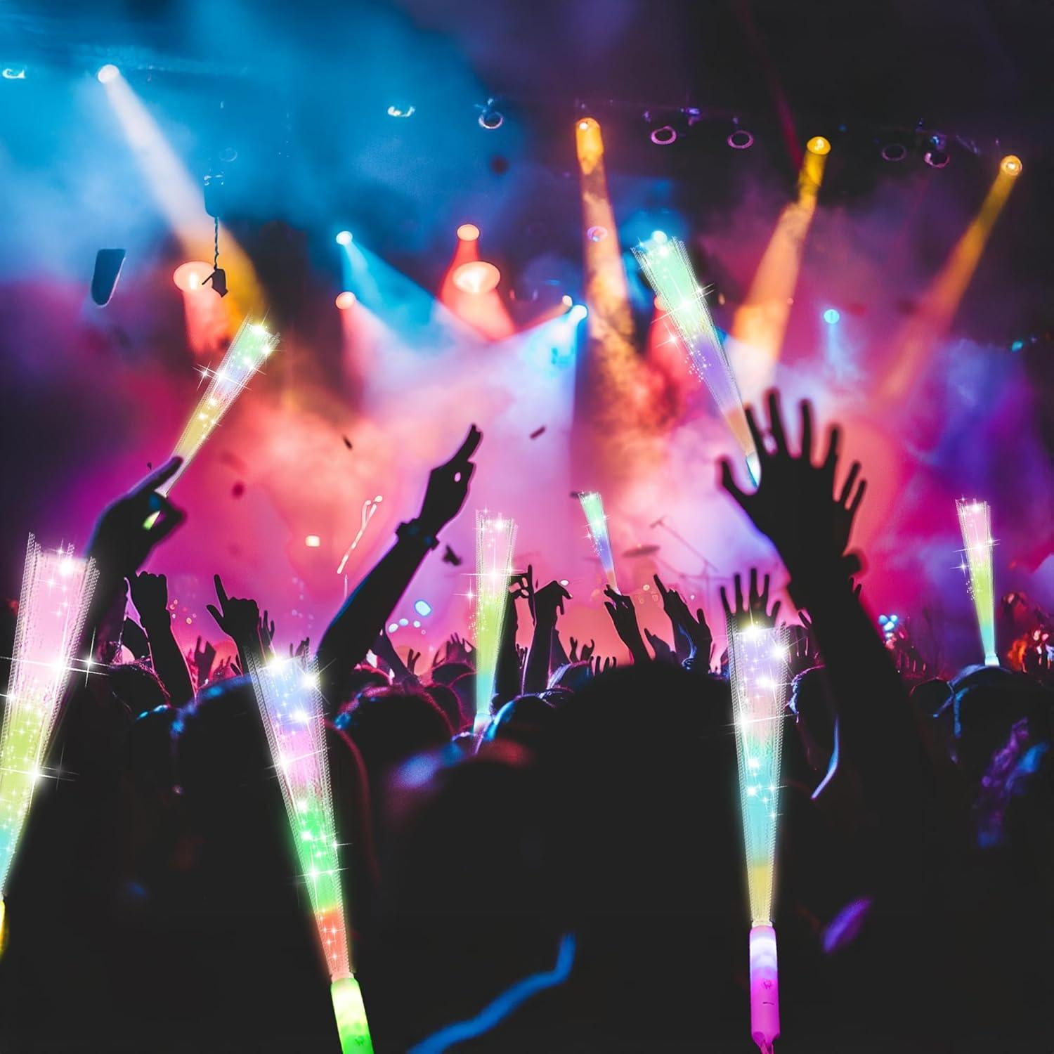 12 Varitas Brillantes de Fibra Óptica LED para Fiestas