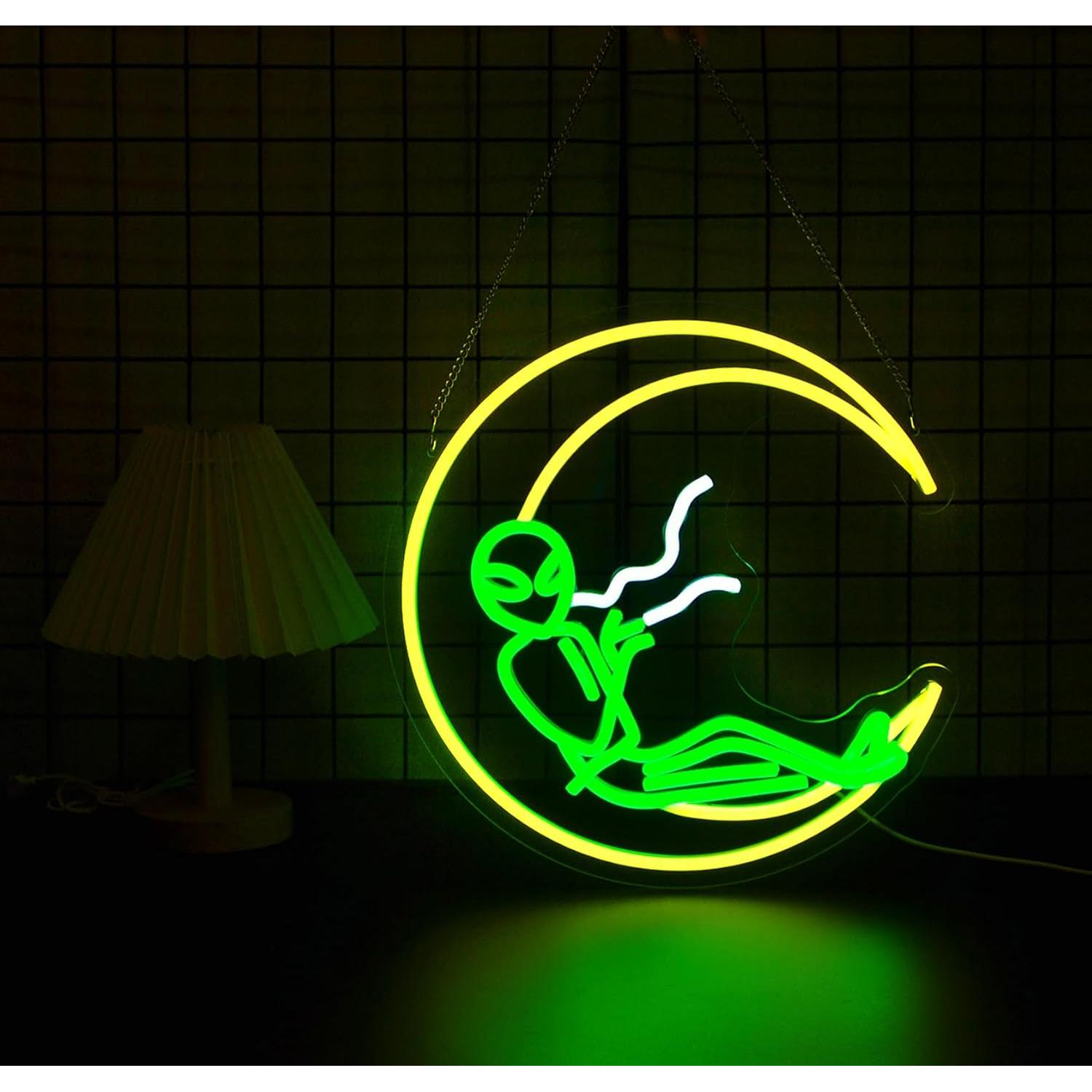 Luz de Neón LED Qetibwk Luna Alienígena Verde 39x25cm