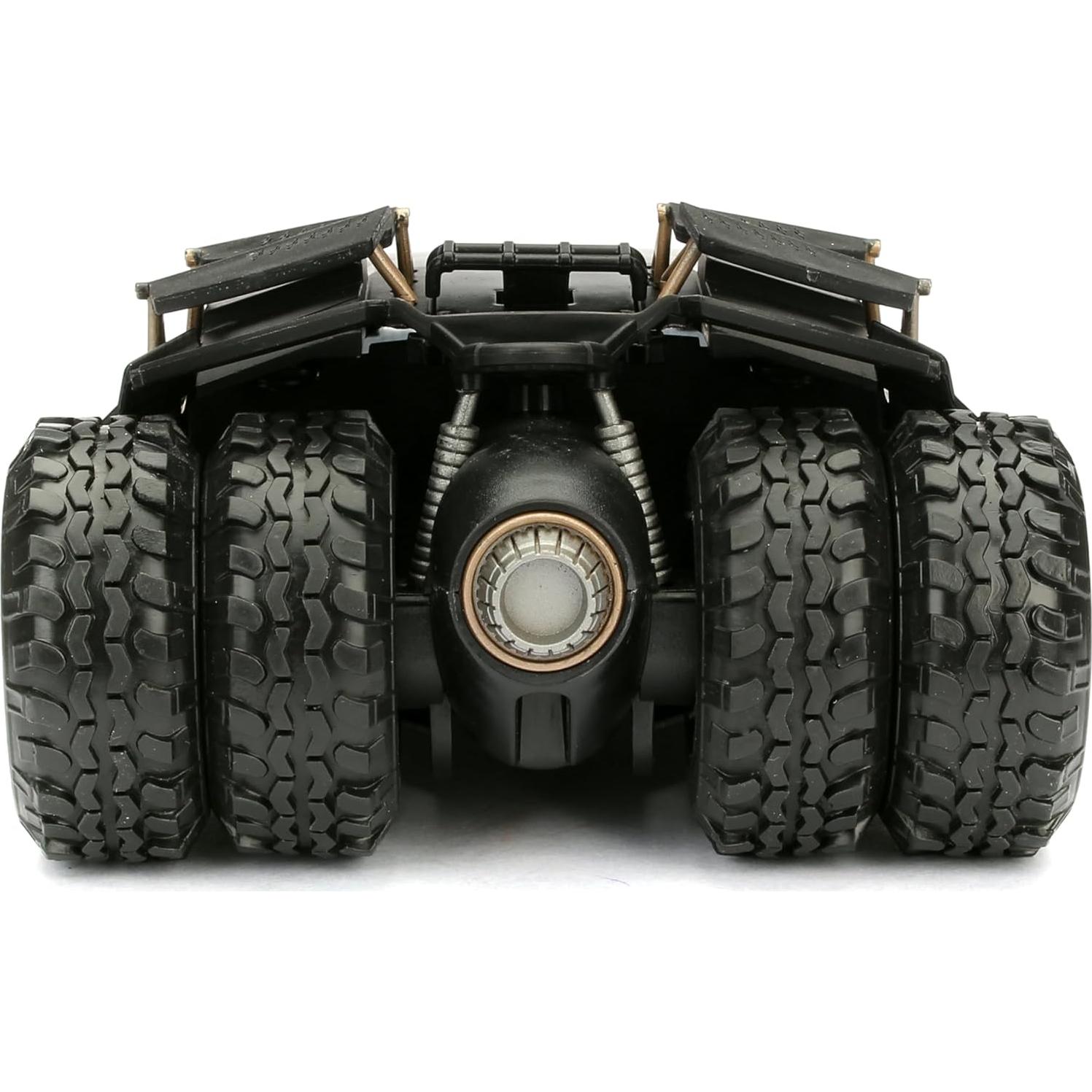 Batmóvil Jada Toys 1:24 con figura de Batman 6,99 cm