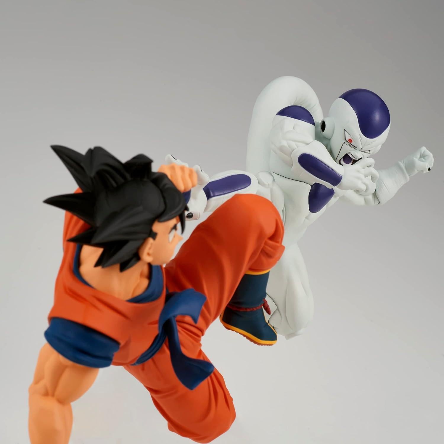 Figura Match Makers Son Goku vs Frieza - Banpresto 10.9 cm