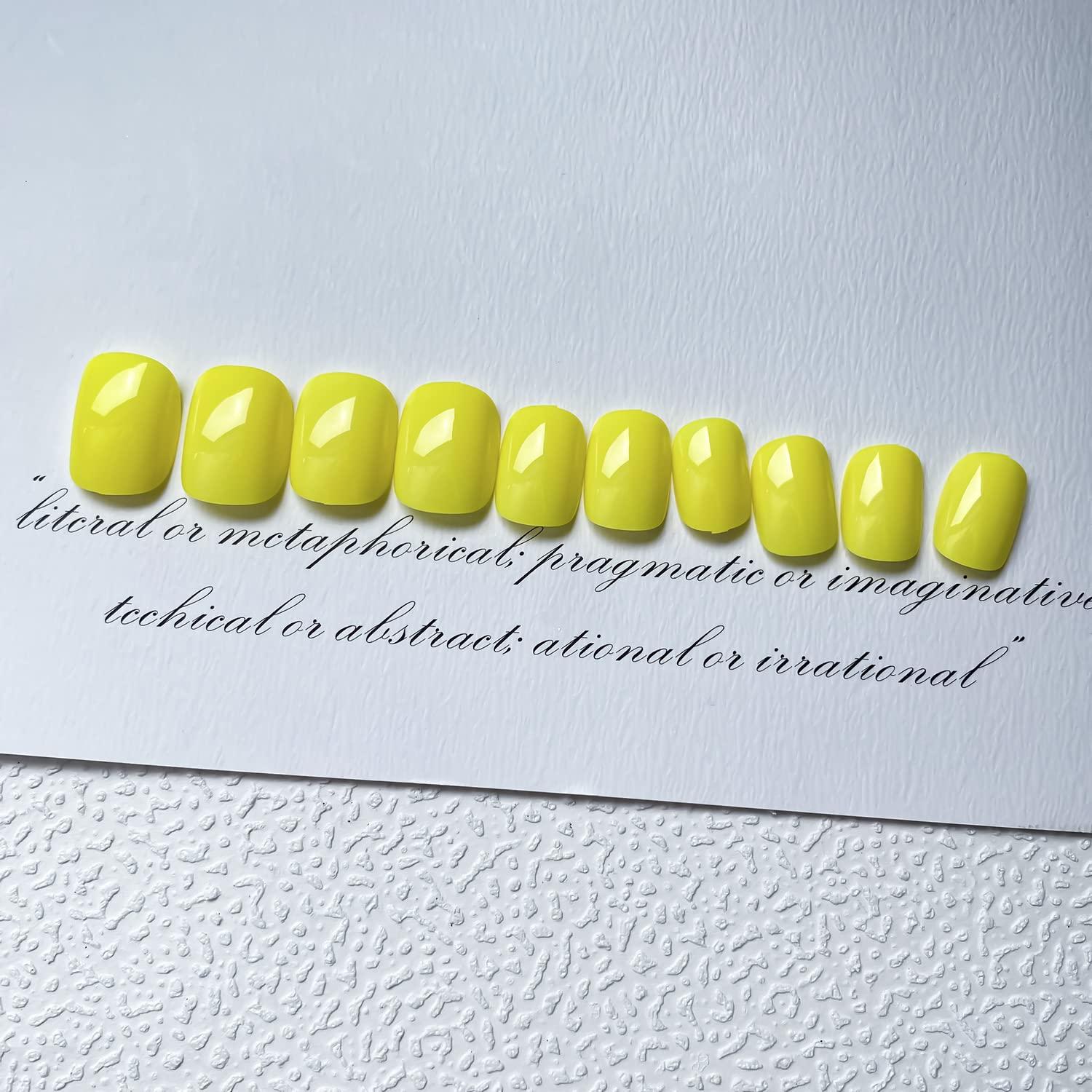 24 Uñas Postizas Cuadradas RIIICFDD Acrílicas Nude Amarillas