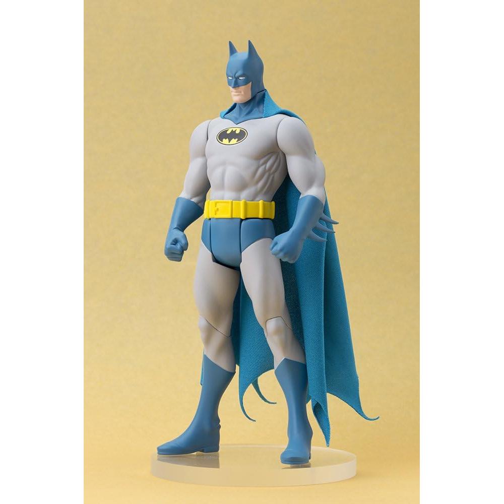 Estatua Batman Kotobukiya ARTFX+ Clásico 25,9 cm