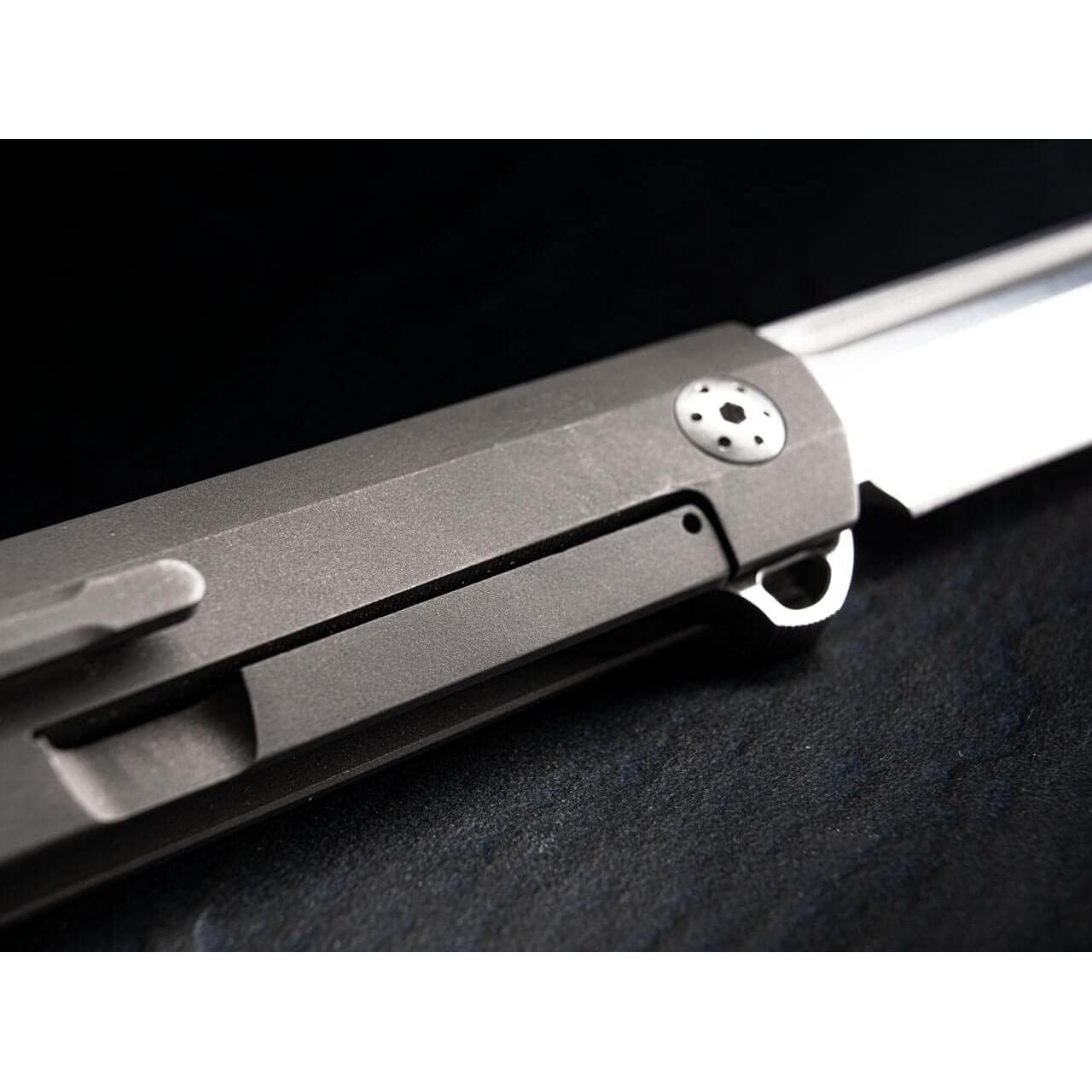 Cuchillo Plegable BÖKER PLUS Cataclyst Framelock Titanio 17.27cm