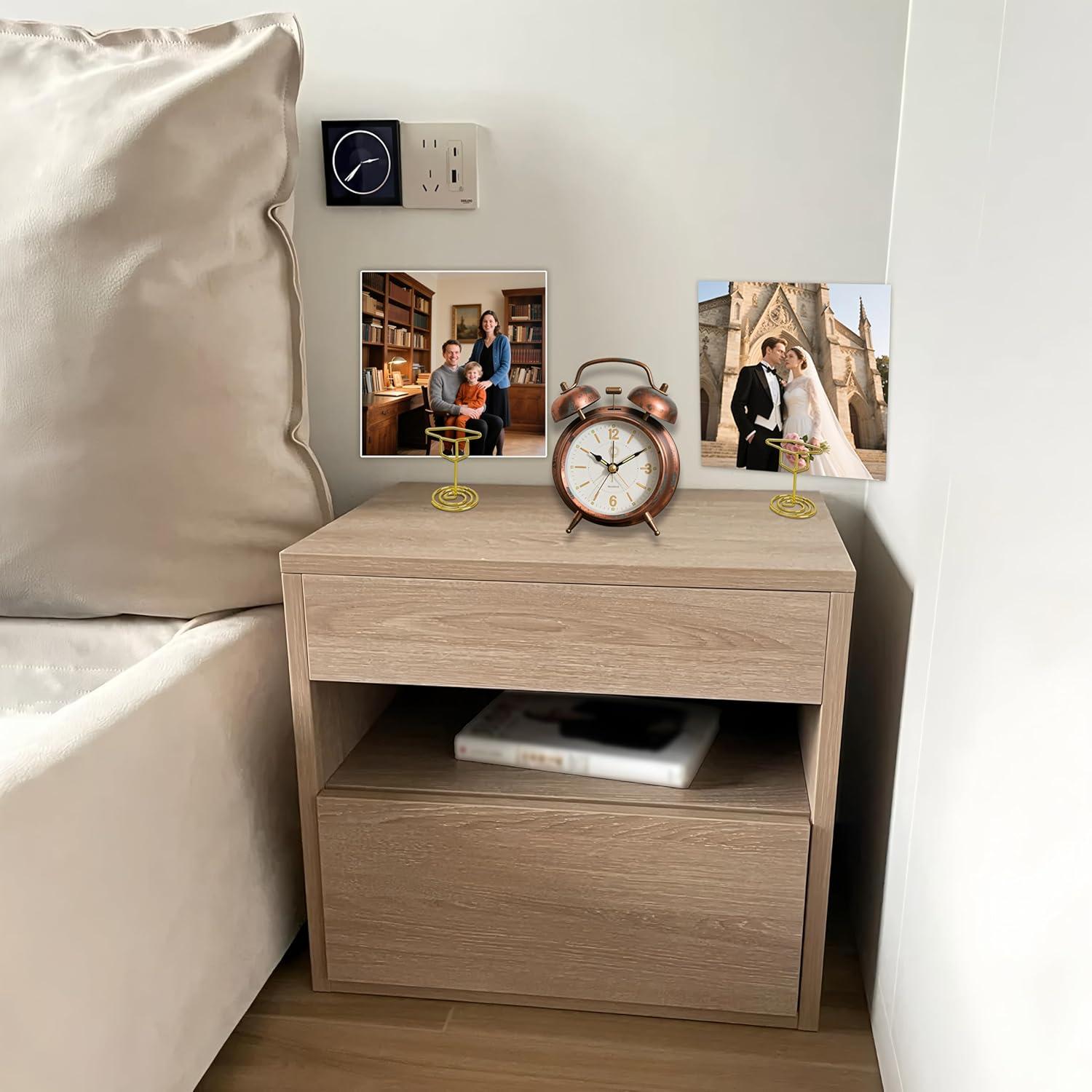 Soportes de Números de Mesa BADAO 32PCS Tapa Graduación Dorada