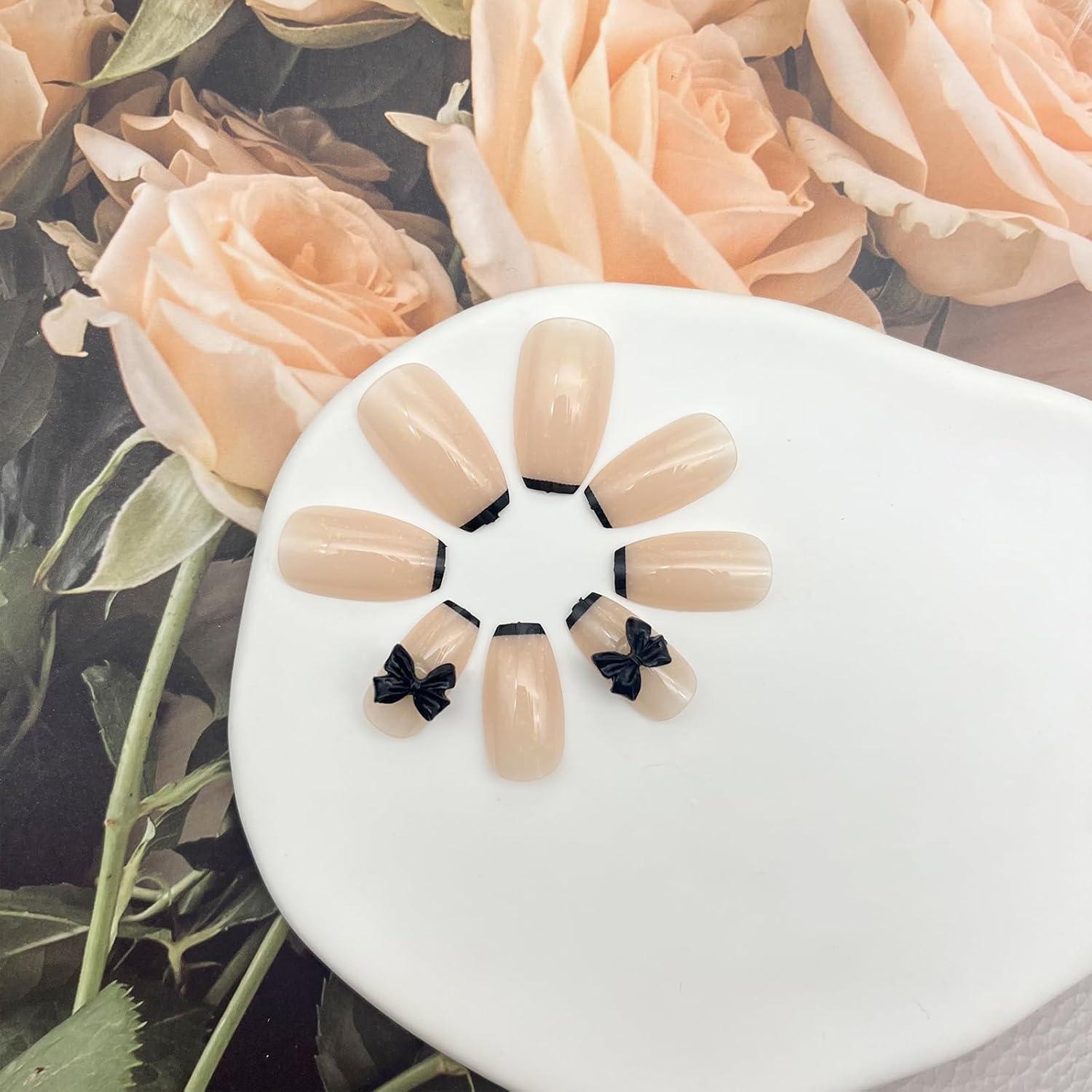 Uñas Postizas Cortas Acrílicas PXUEZAY 24 Pcs Lazo Negro
