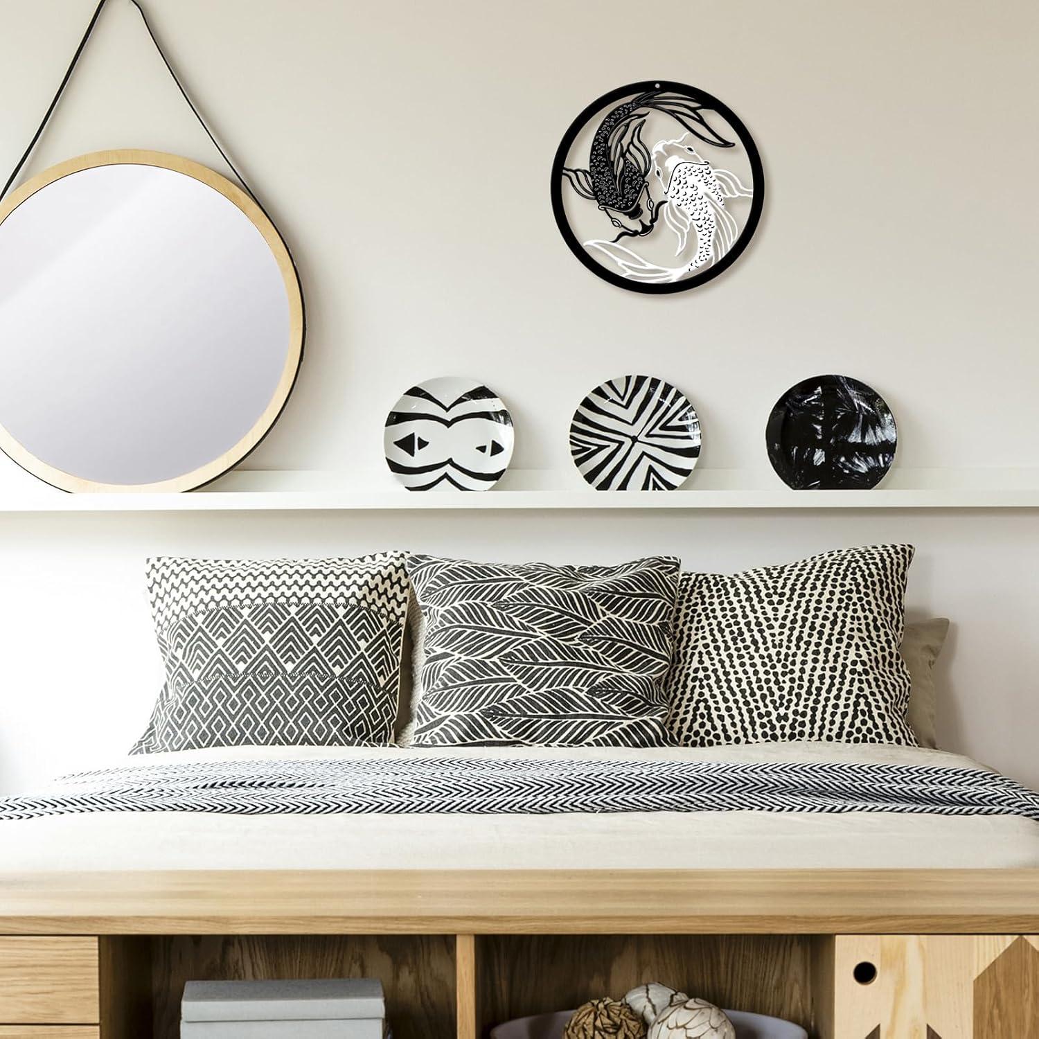 Arte de Pared de Metal Creoate Pez Koi 30x30cm Blanco y Negro