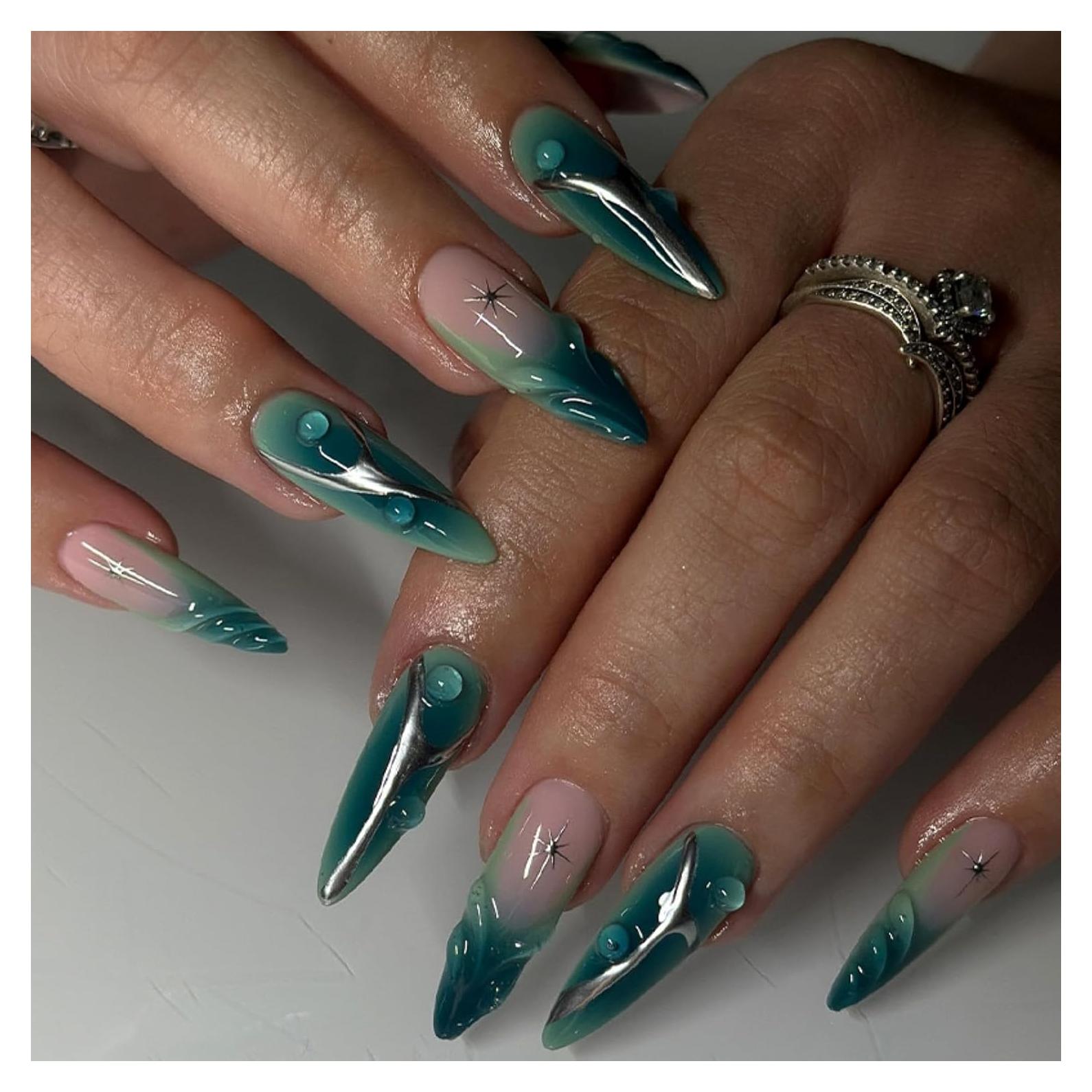 Uñas Postizas Almendra Mediana Sevgob 24pcs Verde con Línea Plateada