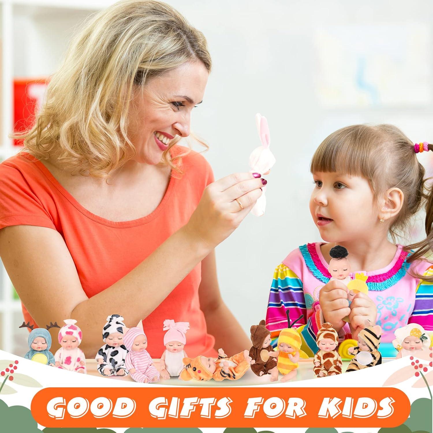 16 Mini Muñecas Reborn Realistas 11 cm con Ropa Variada