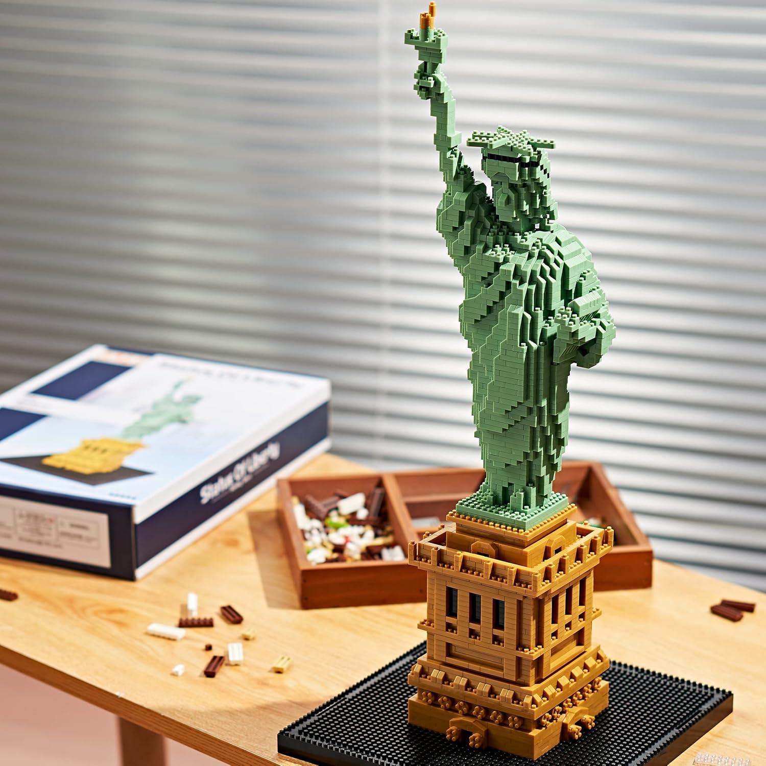Conjunto de Bloques Estatua de la Libertad KLMEi 2810 PCS
