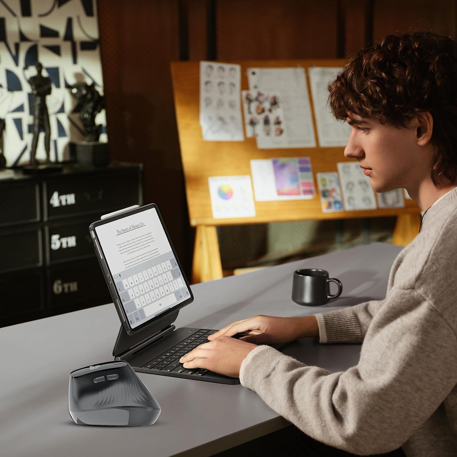 Mouse Ergonómico Vertical Inalámbrico Eelexa M780 5 DPI Ajustables